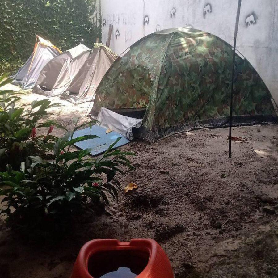 Hostel Elephant Del Mar กัวรูจา ภายนอก รูปภาพ